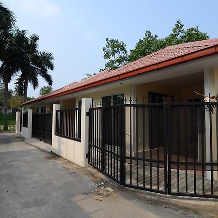 Vista Residence Yangon Ngoại thất bức ảnh